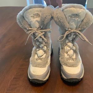 NORTH FACE snow boot